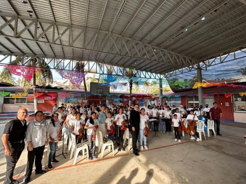 Semillero Creativo de Orquesta sinfónica comunitaria de Bonfil